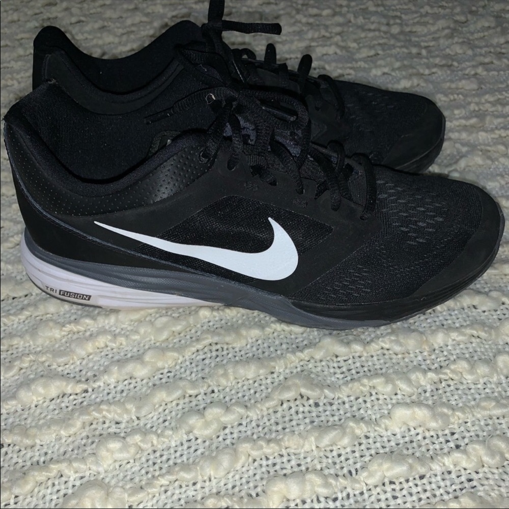 Nike Tri Fusion Run Running Shoe Black Size 11
